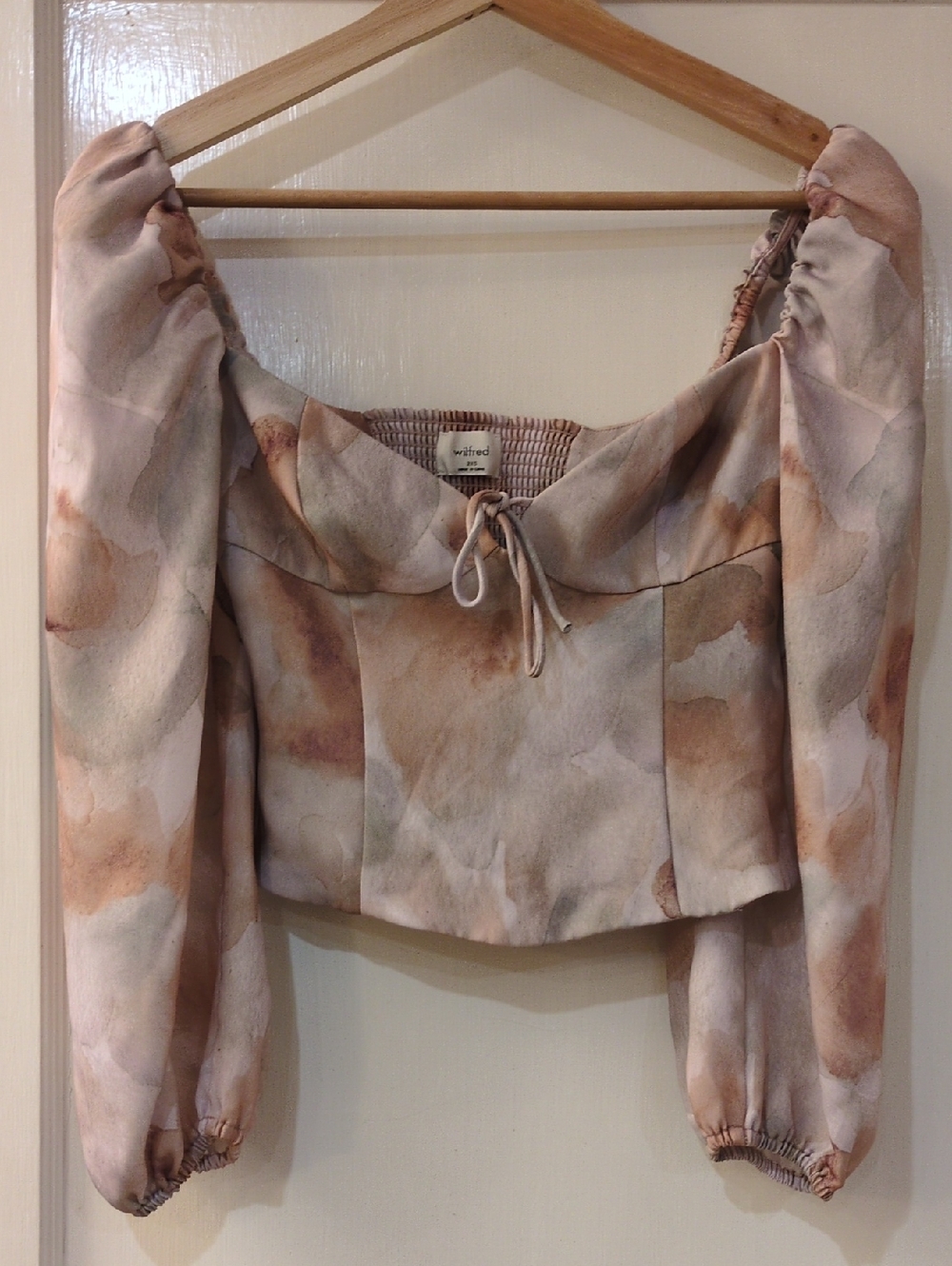 Wilfred Blush Multi Tie-Front Puff Sleeve Cropped Top